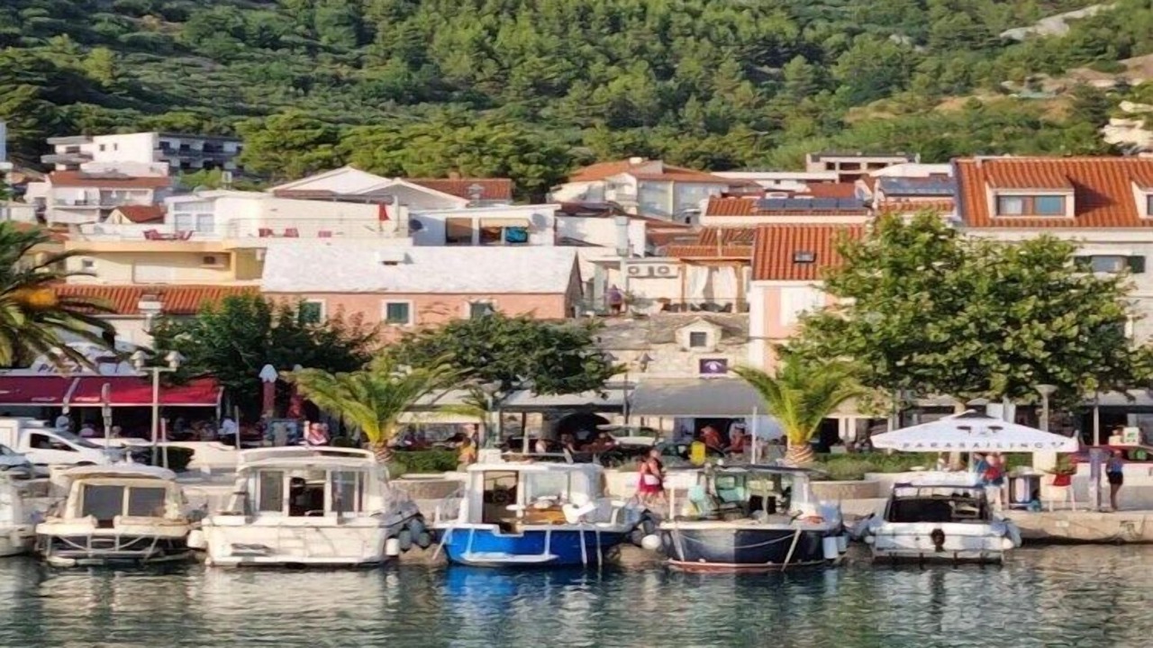 Photo of Others in Baska Voda