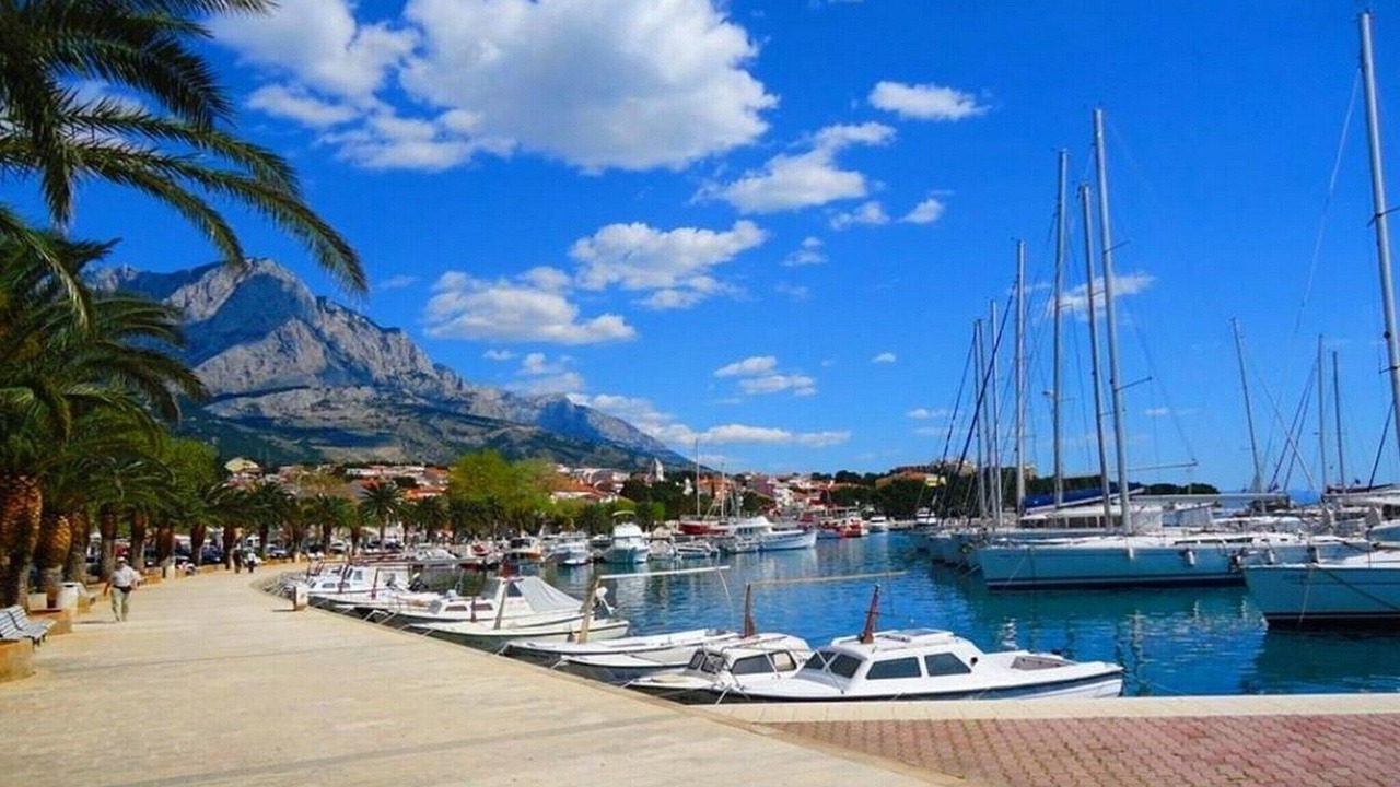 Photo of Others in Baska Voda