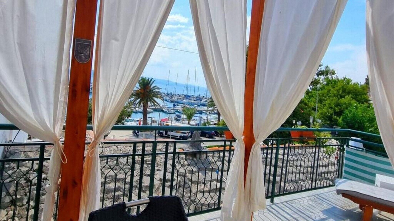 Photo of Others in Baska Voda