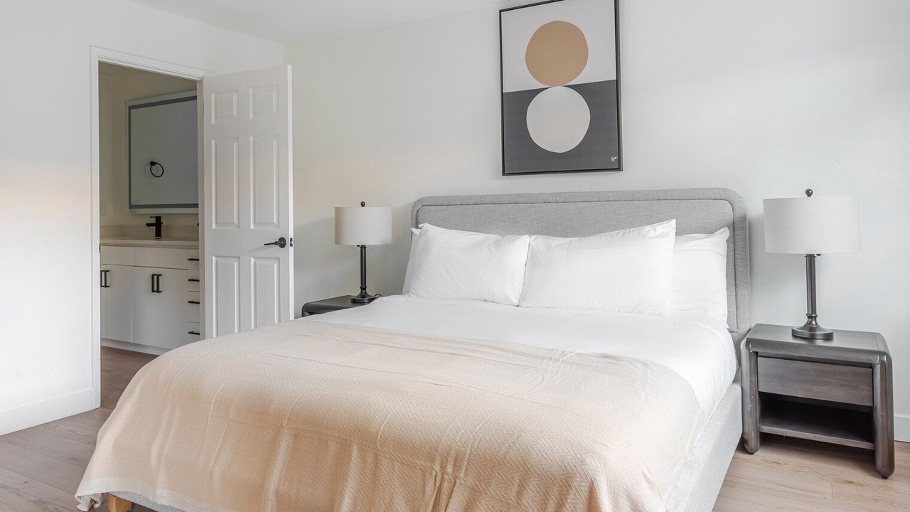 Photo of Bedroom in Cupertino