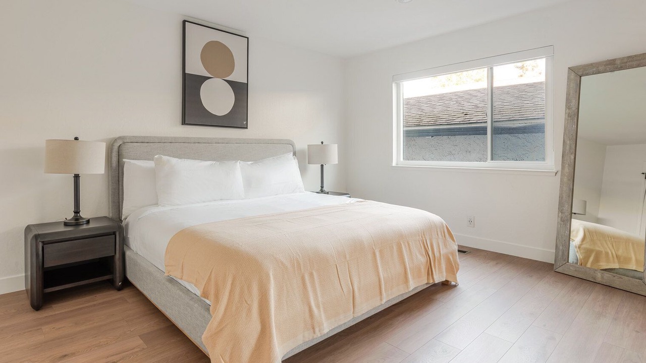 Photo of Bedroom in Cupertino