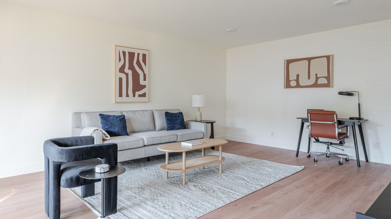 Photo of Livingroom in Cupertino