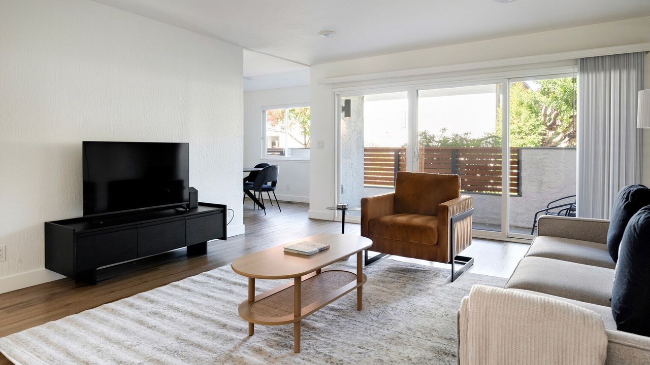 Photo of Livingroom in Cupertino