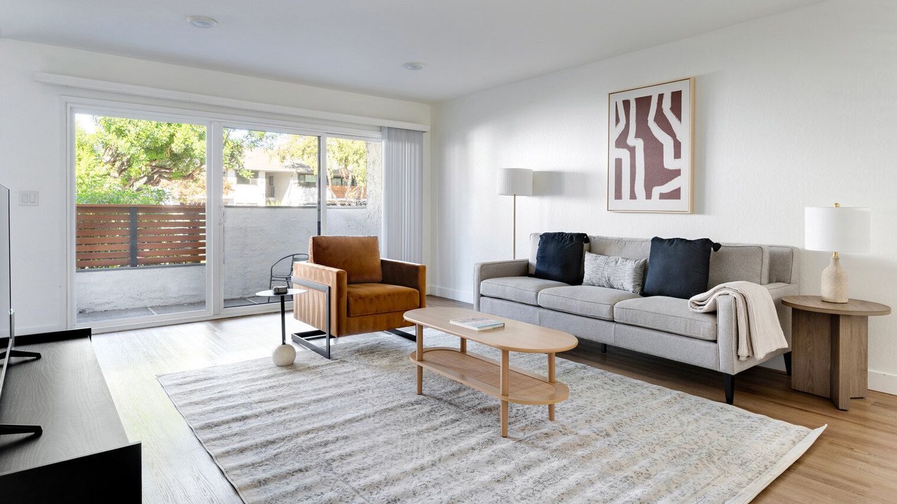 Photo of Livingroom in Cupertino