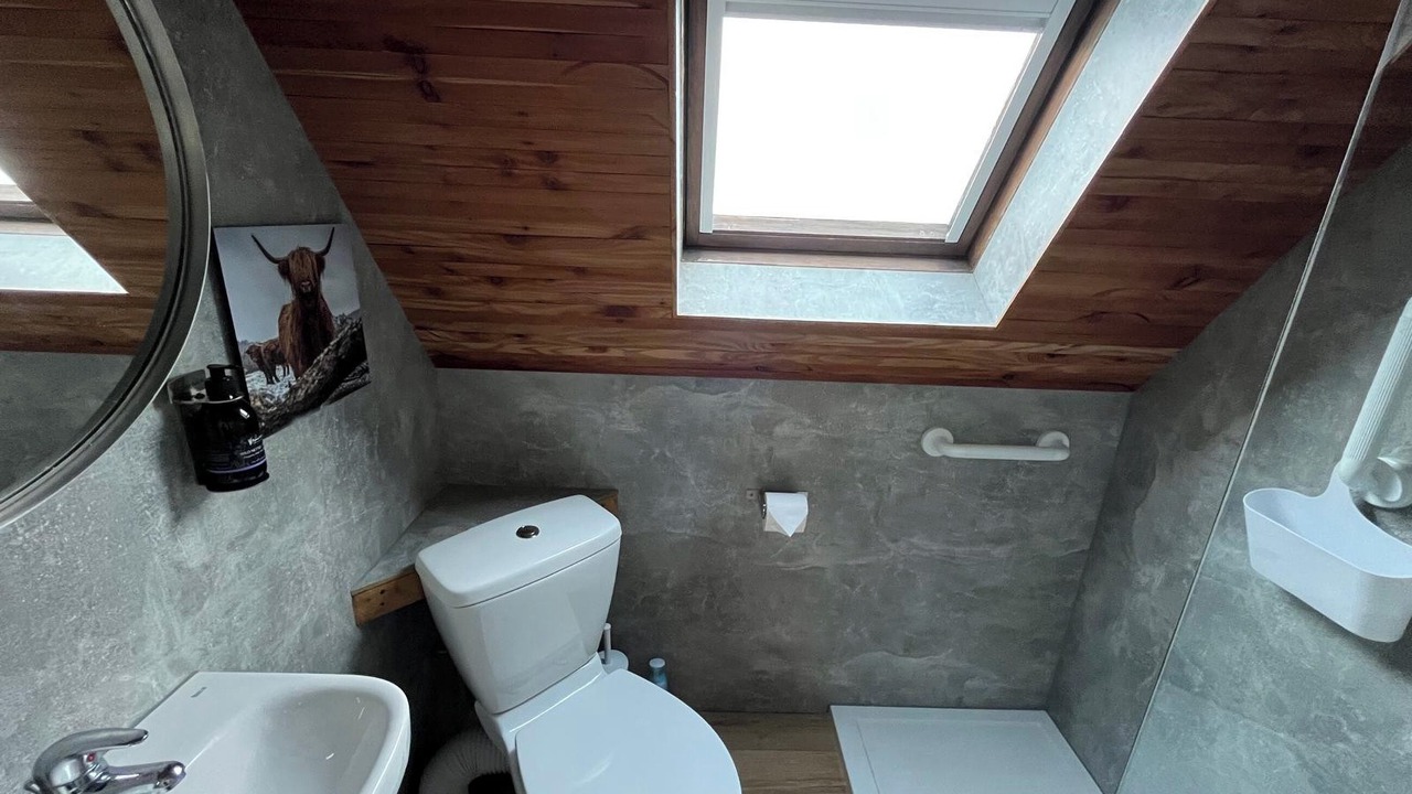 Photo of Bedroom in Kylesku