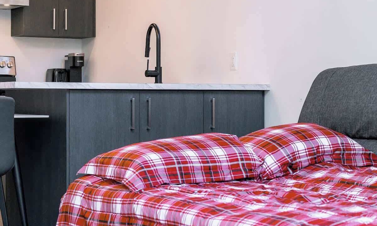 Photo of Bedroom in Saint Come