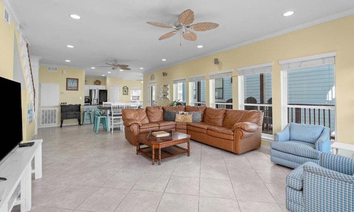 Photo of Livingroom in Pointe San Luis