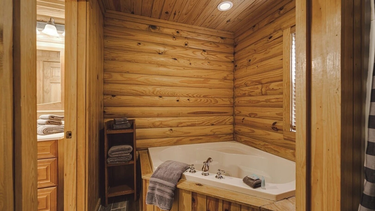 Photo of Bathroom in Amity