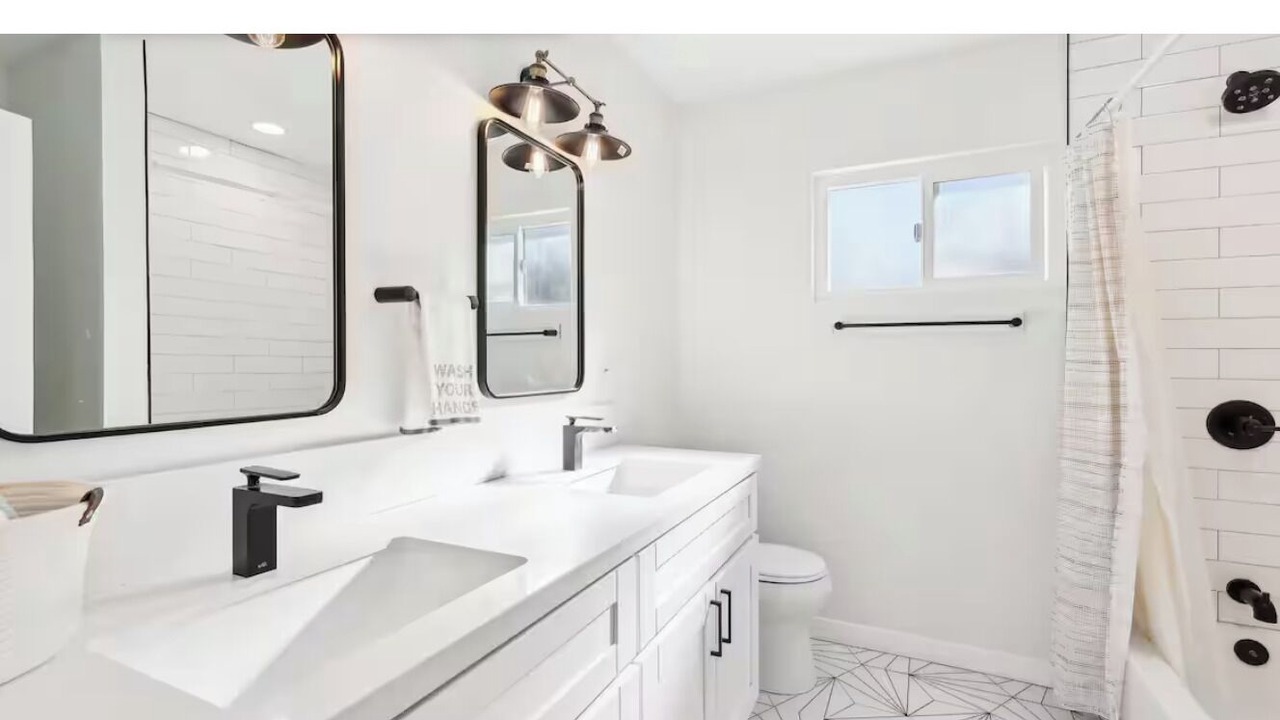 Photo of Bathroom in Rainbow CDP