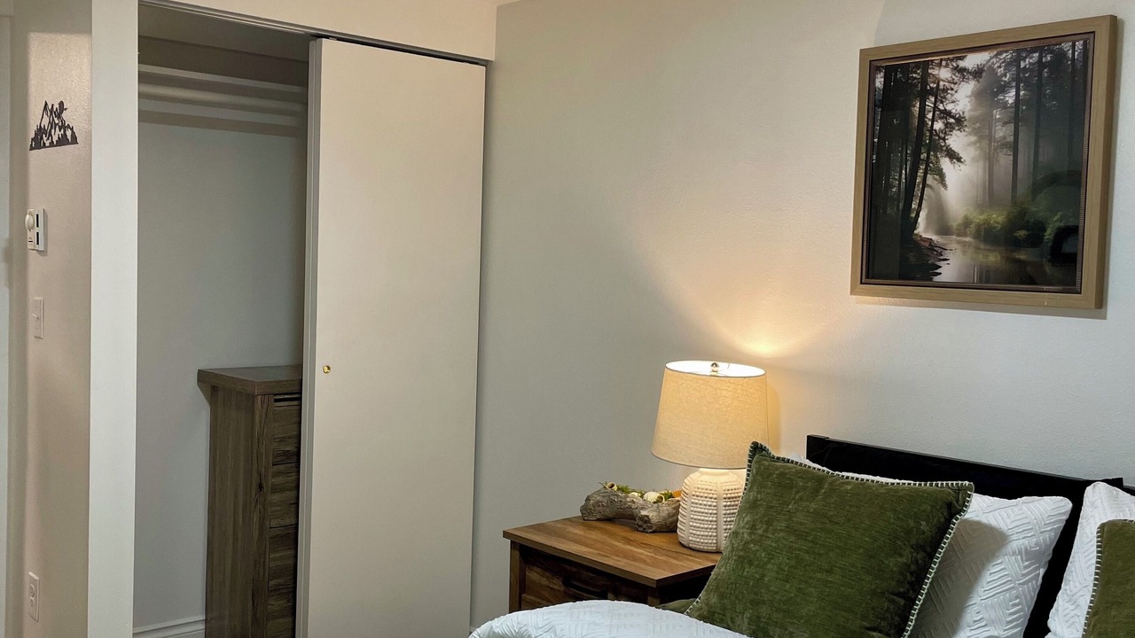 Photo of Bedroom in Des Moines