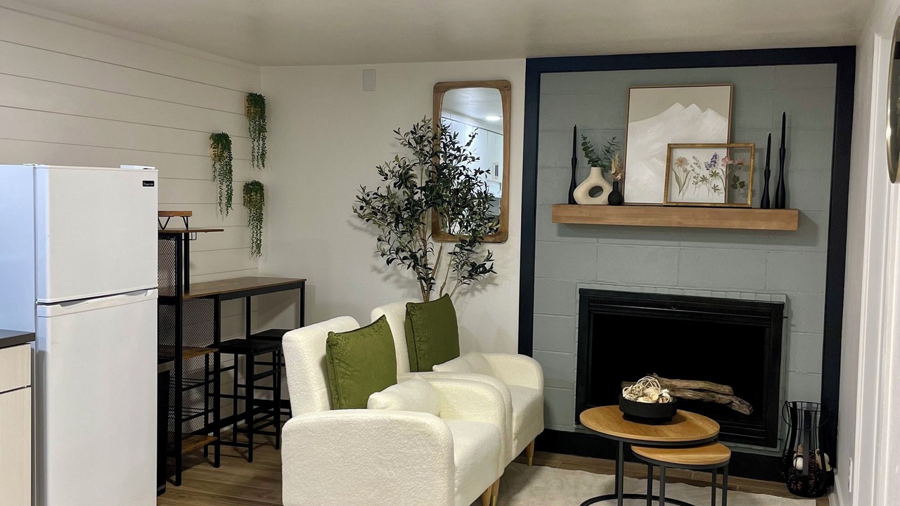 Photo of Others in Des Moines