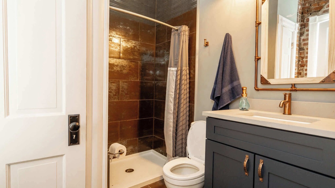 Photo of Bathroom in Phoenix Hill
