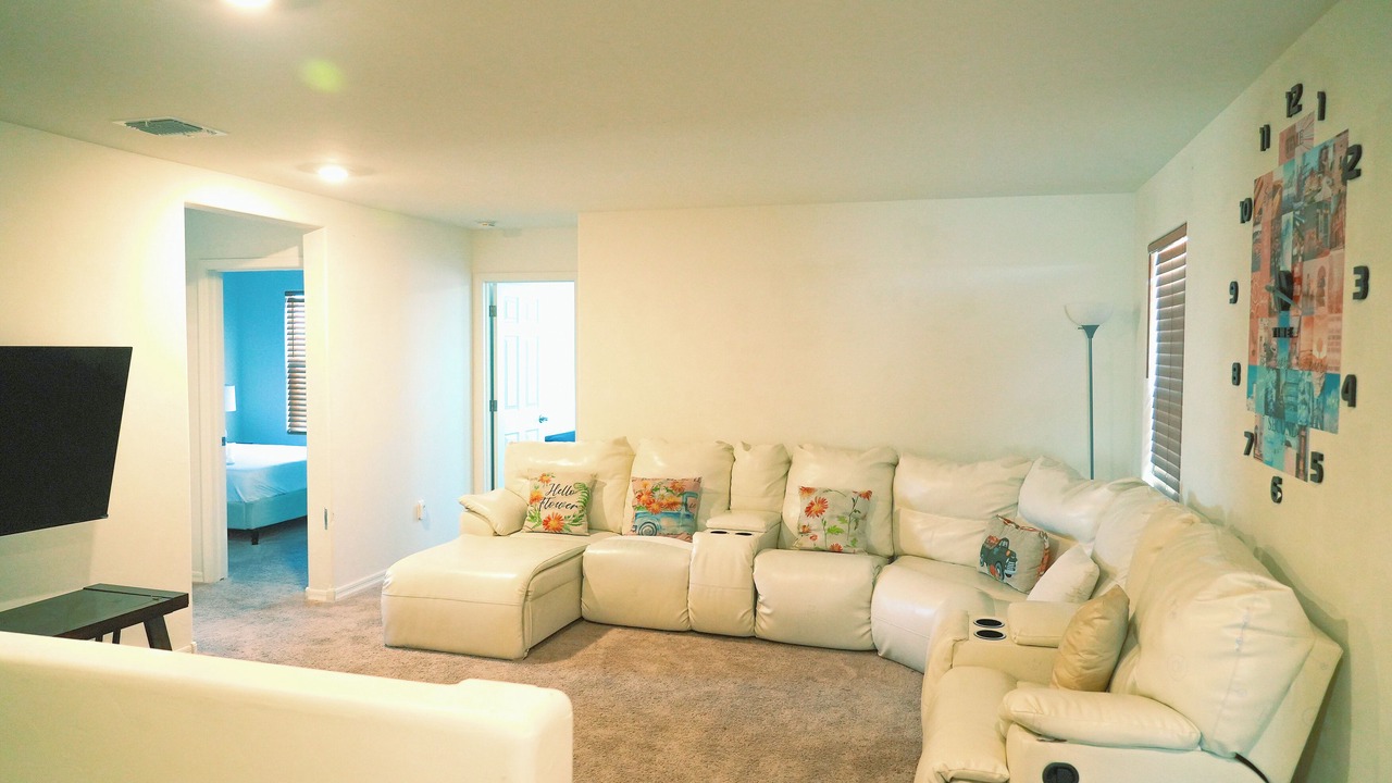 Photo of Livingroom in Coyote Corridor