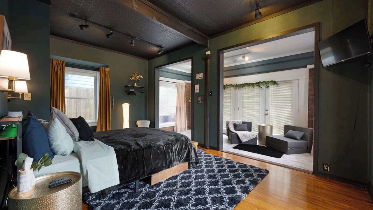 Photo of Bedroom in Deer Park