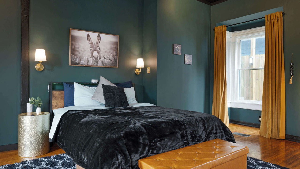Photo of Bedroom in Deer Park