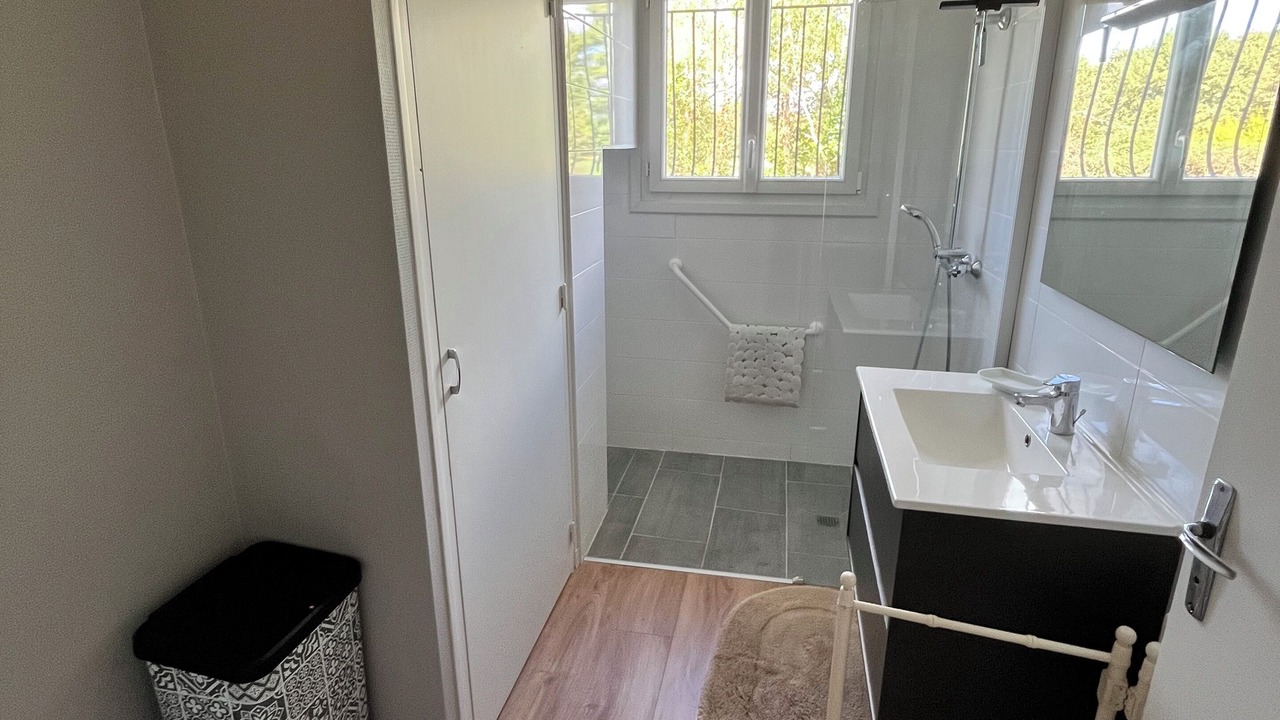 Photo of Bathroom in Sevignacq