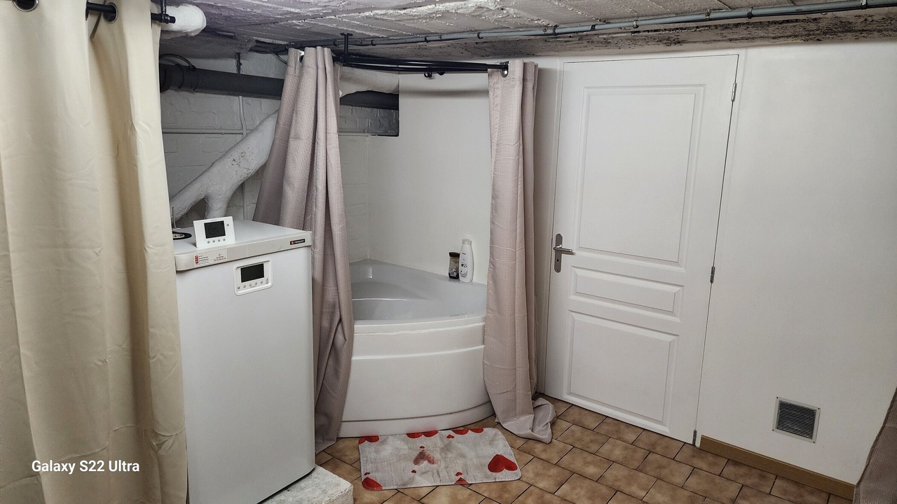 Photo of Bathroom in Mons-en-Baroeul
