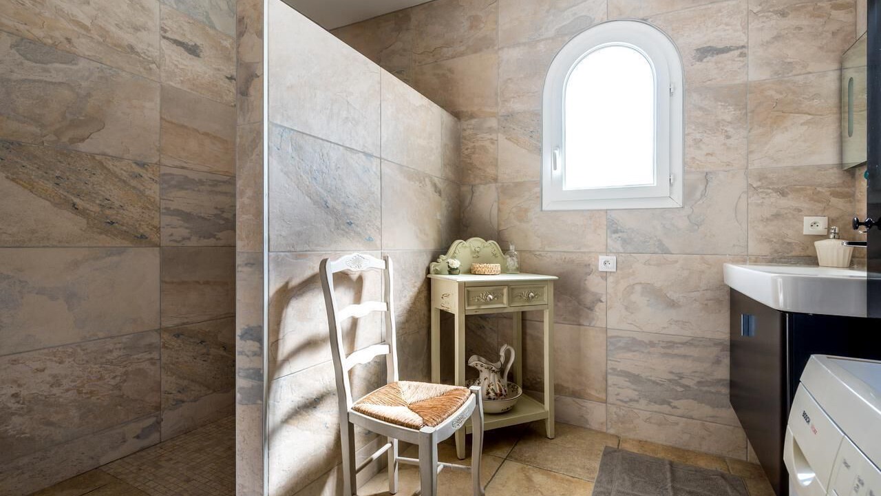 Photo of Bathroom in Montesquieu-des-Alberes