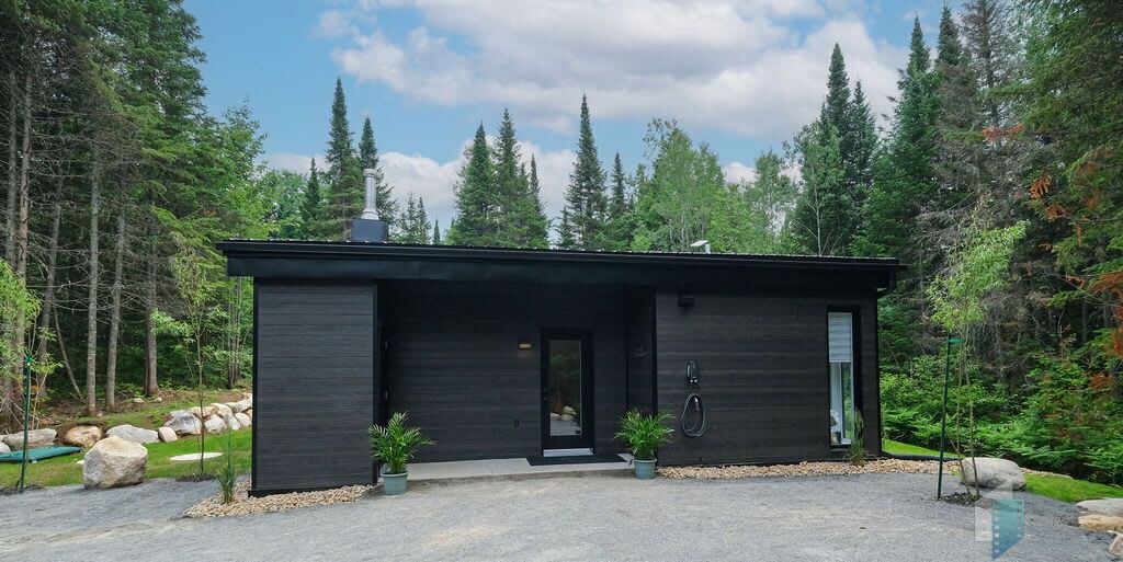 Photo of Outdoor in Notre-Dame-de-la-Merci