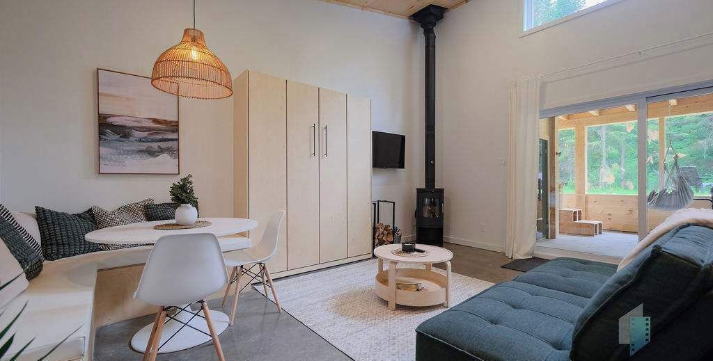 Photo of Livingroom in Notre-Dame-de-la-Merci