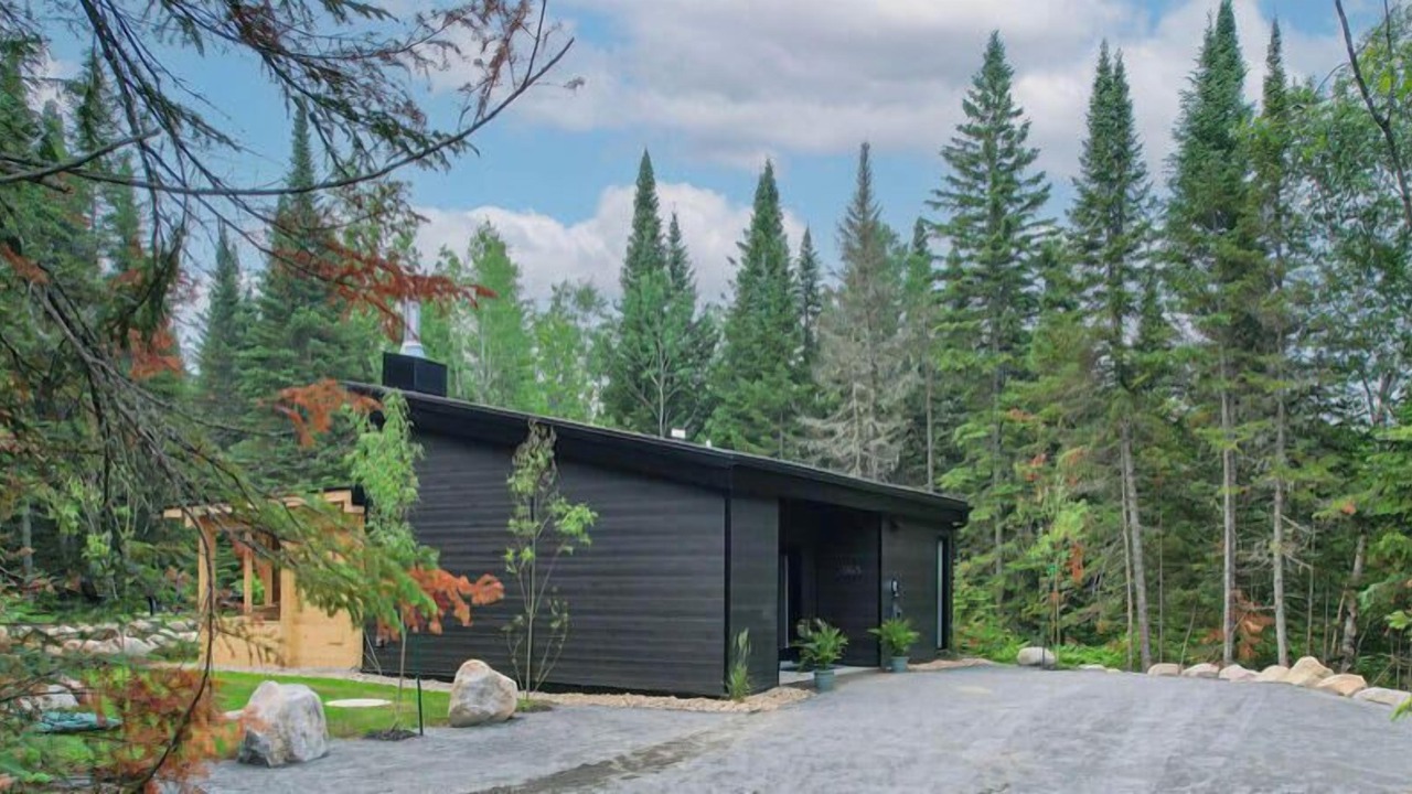 Photo of Outdoor in Notre-Dame-de-la-Merci