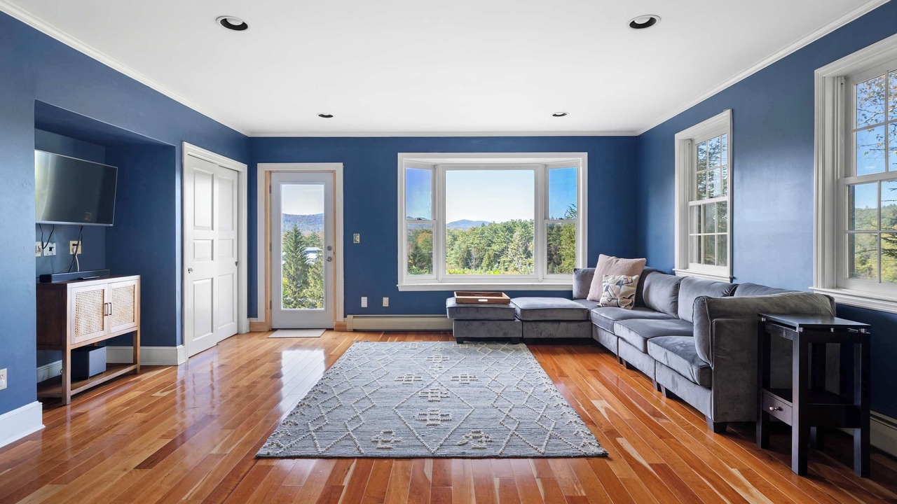 Photo of Livingroom in Clarendon