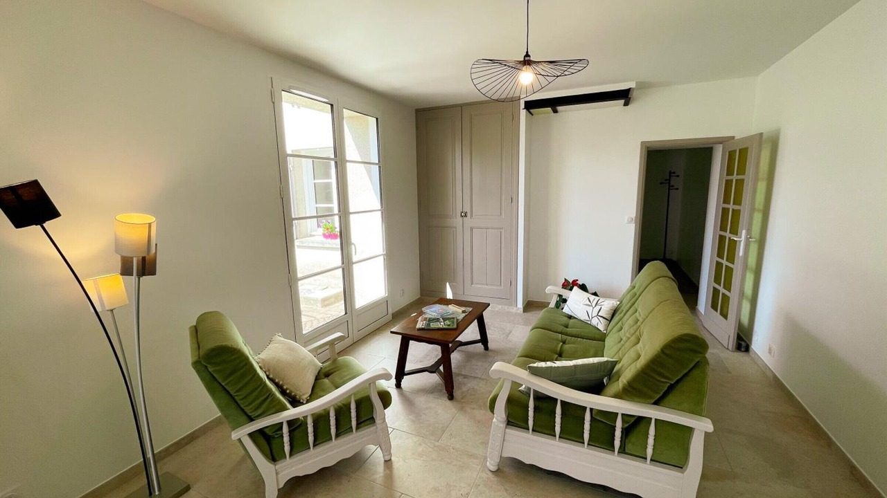 Photo of Livingroom in Poce-sur-Cisse