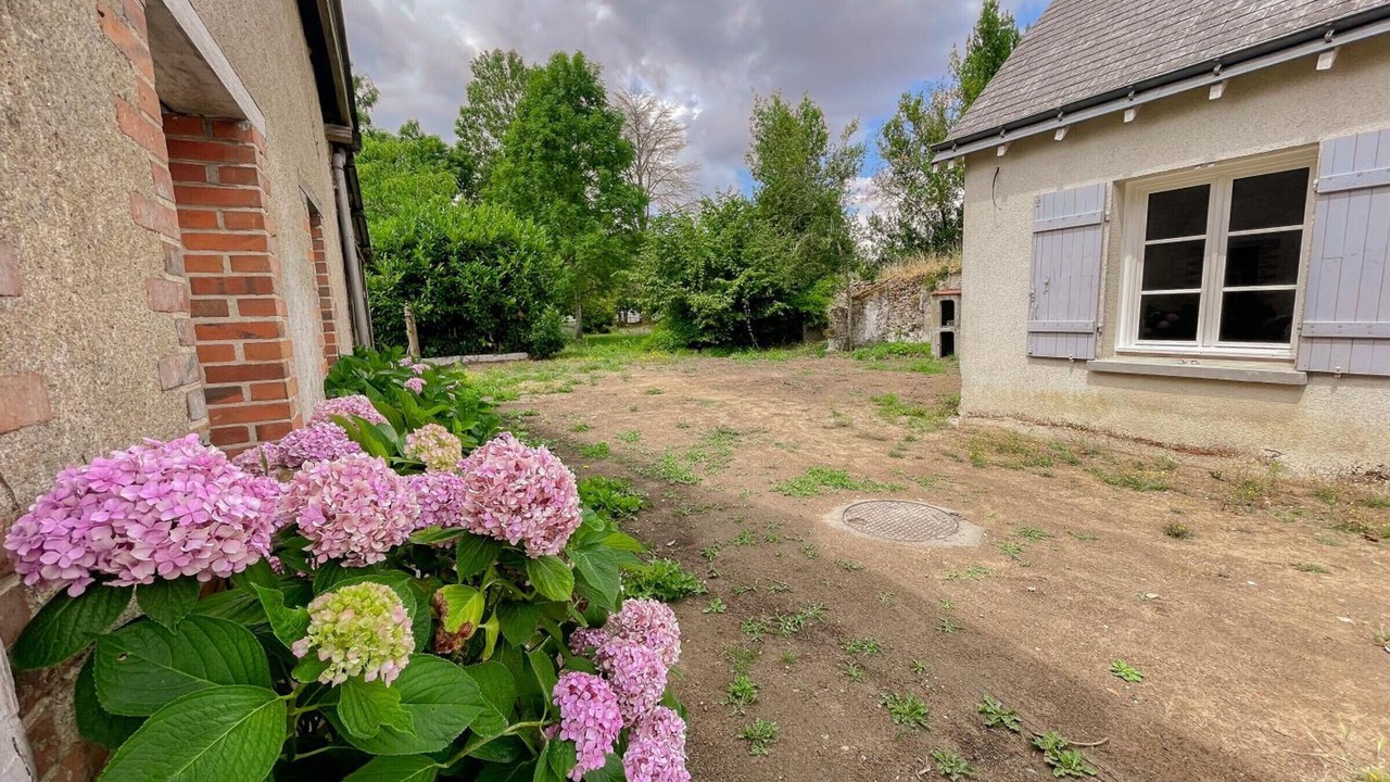 Photo of Outdoor in Poce-sur-Cisse