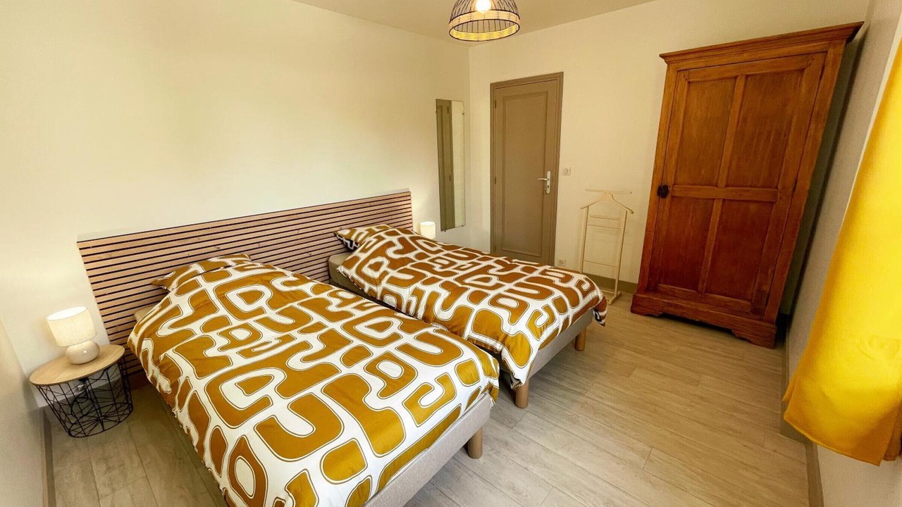 Photo of Bedroom in Poce-sur-Cisse