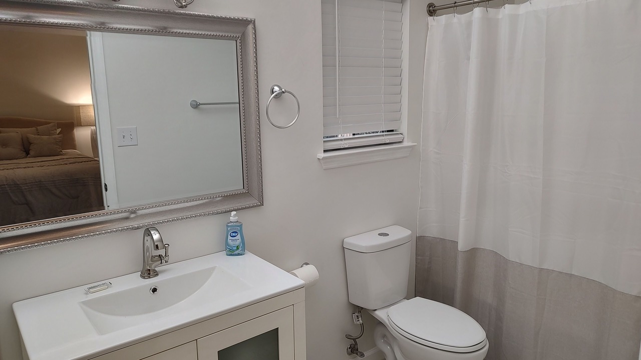 Photo of Bathroom in Ringgold