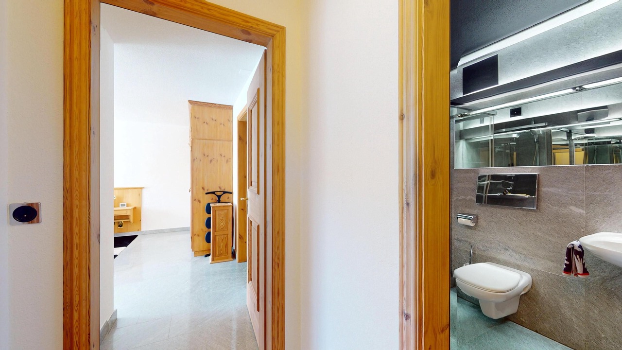 Photo of Bathroom in Silvaplana