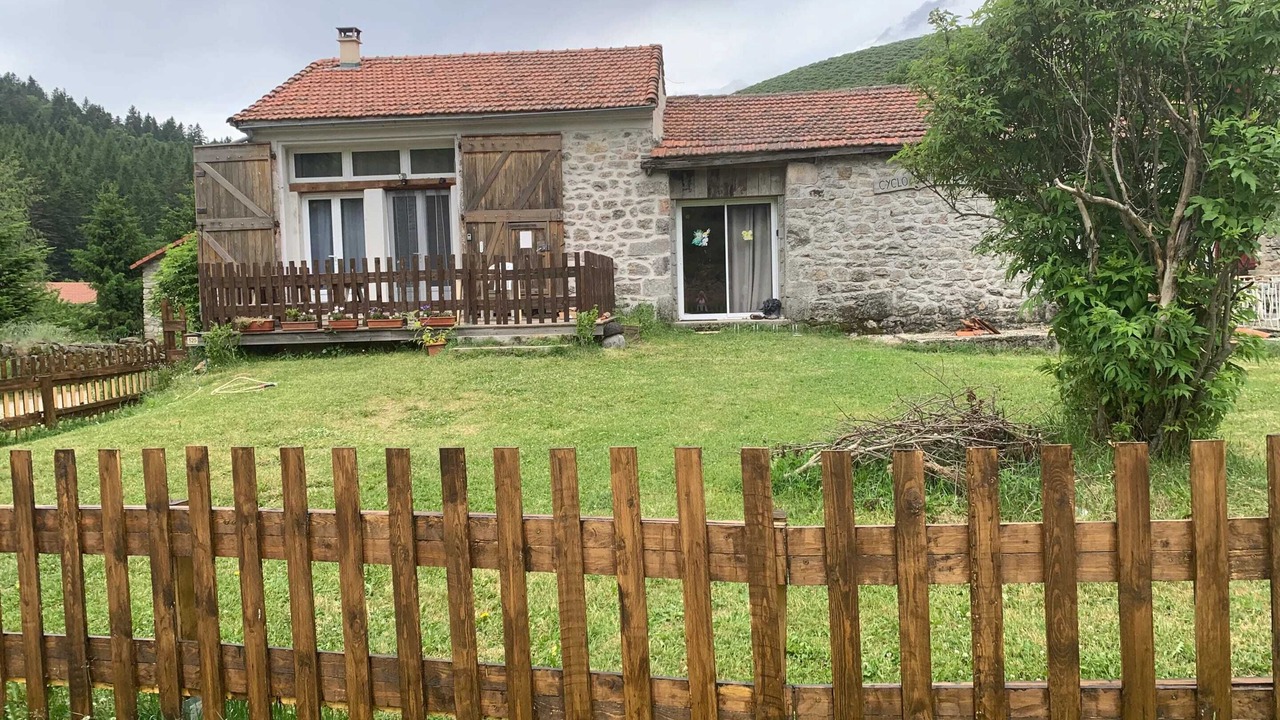 Photo of Outdoor in Borne