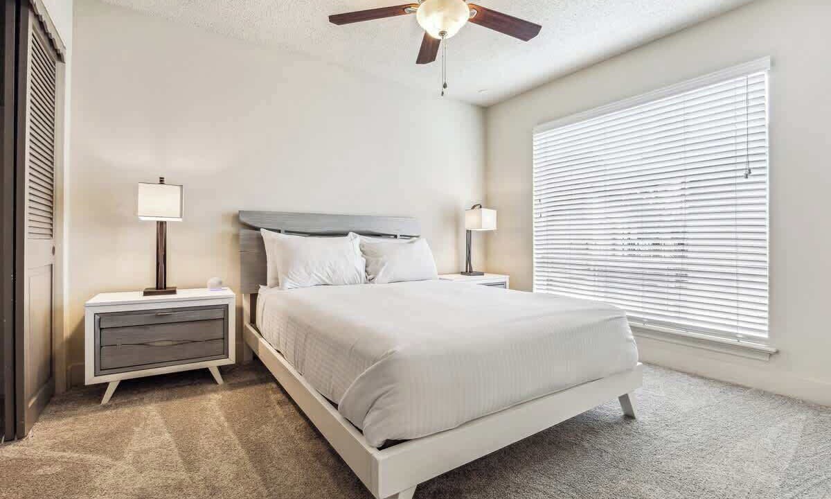 Photo of Bedroom in Uptown