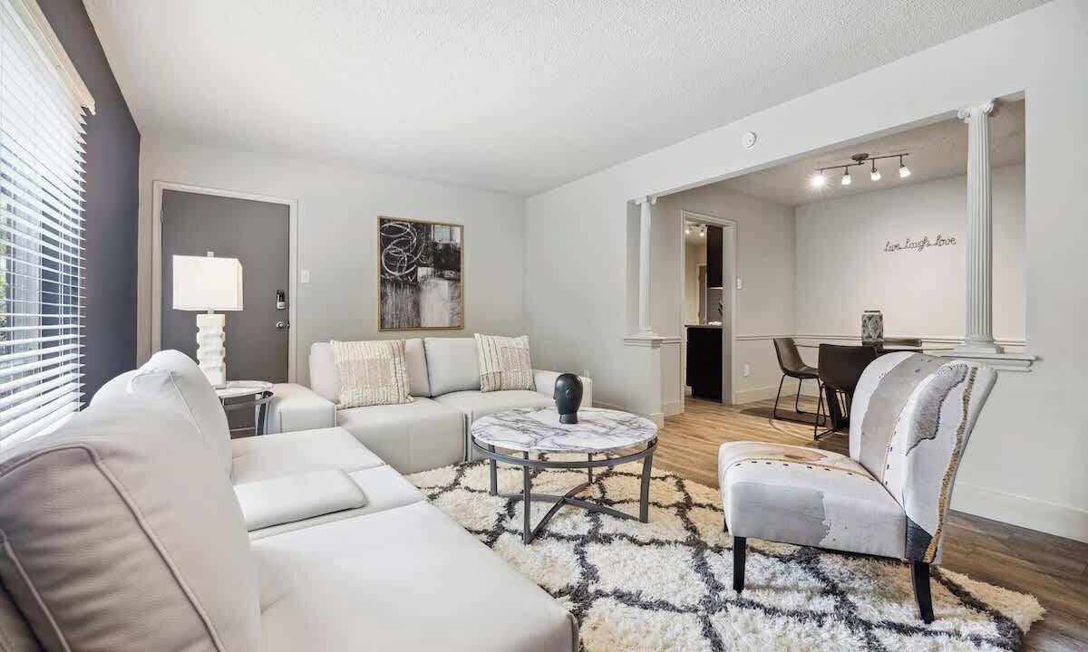 Photo of Livingroom in Uptown