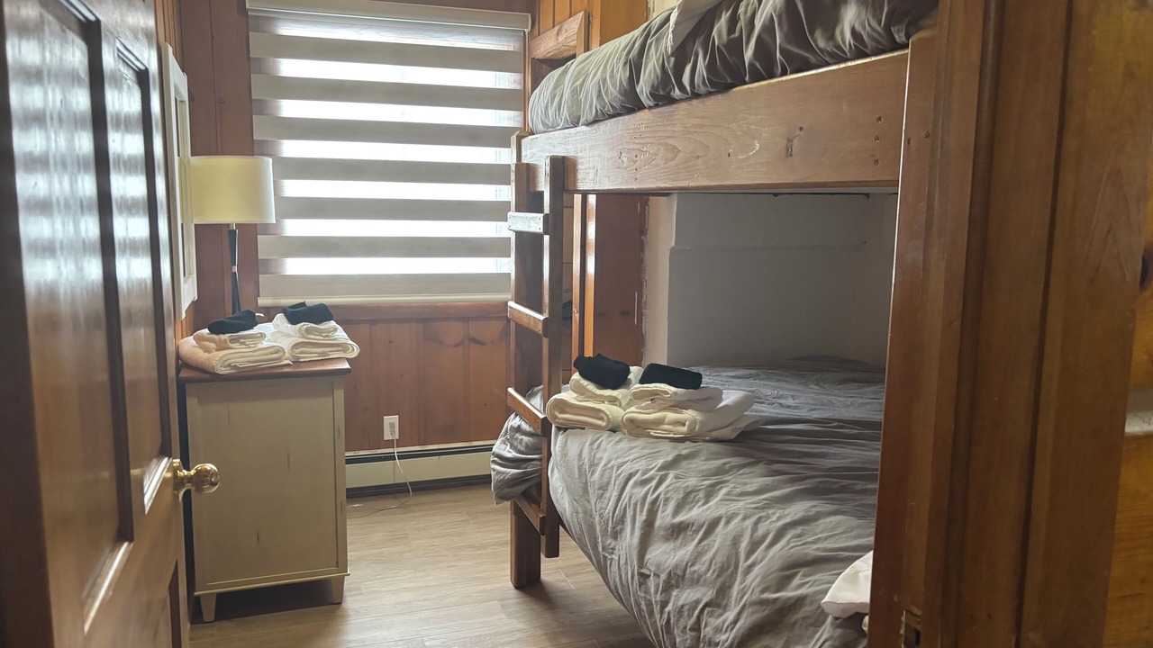 Photo of Bedroom in The Blue Mountains