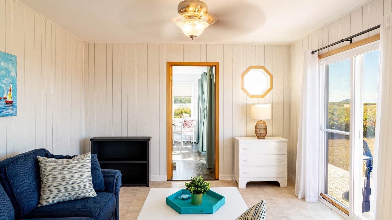 Photo of Livingroom in Saint Peters Bay