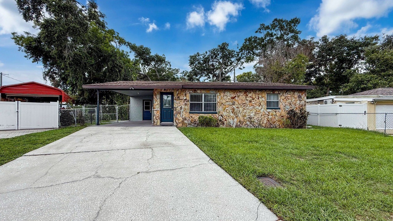 Photo of Outdoor in Tampa