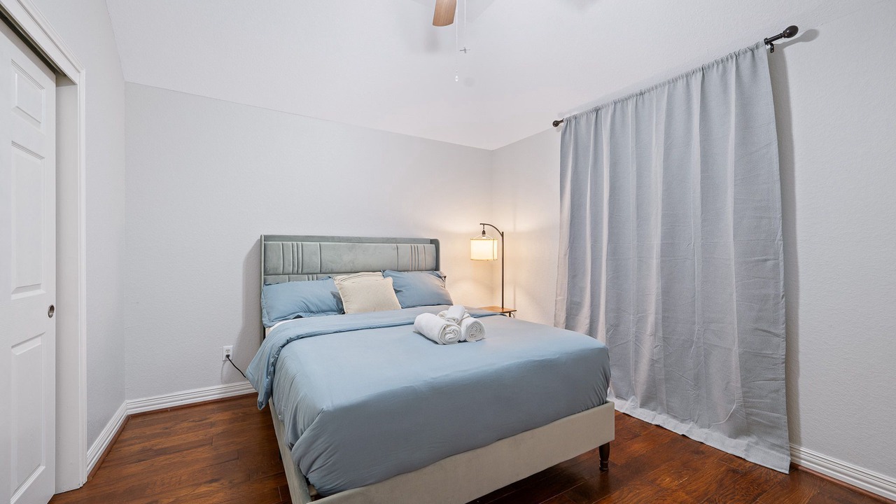 Photo of Bedroom in Spring