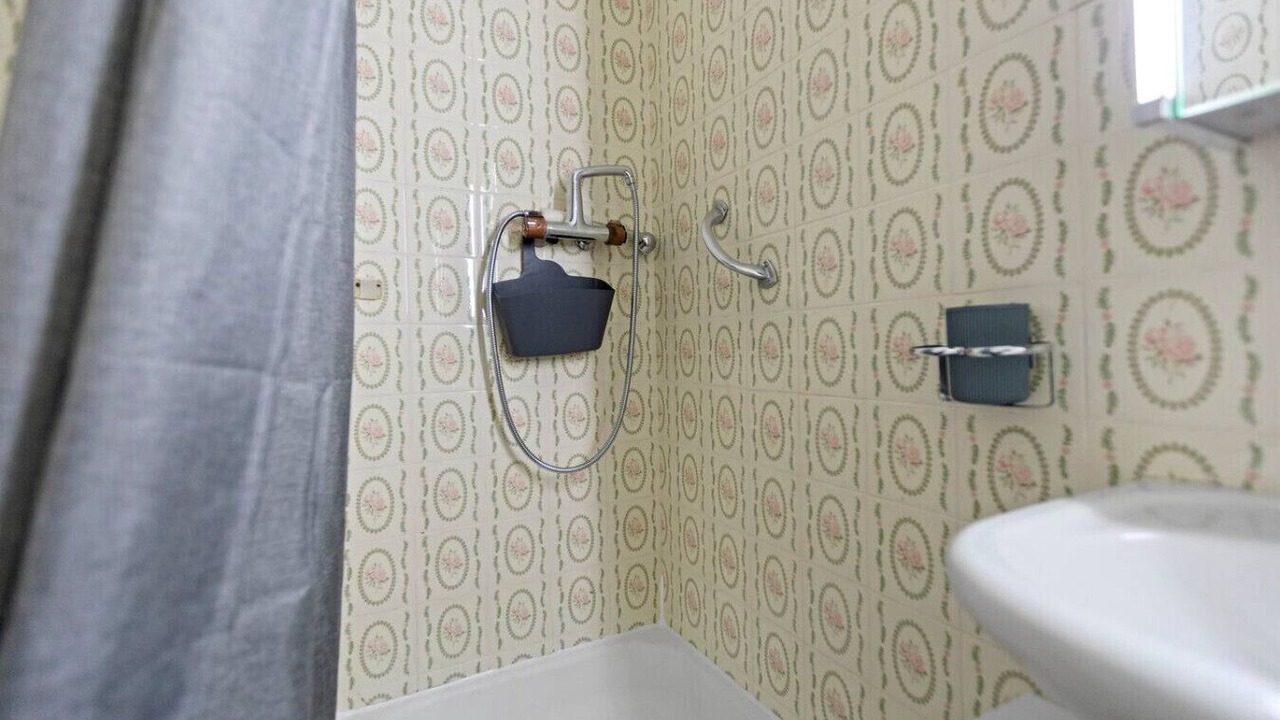 Photo of Bathroom in Noes