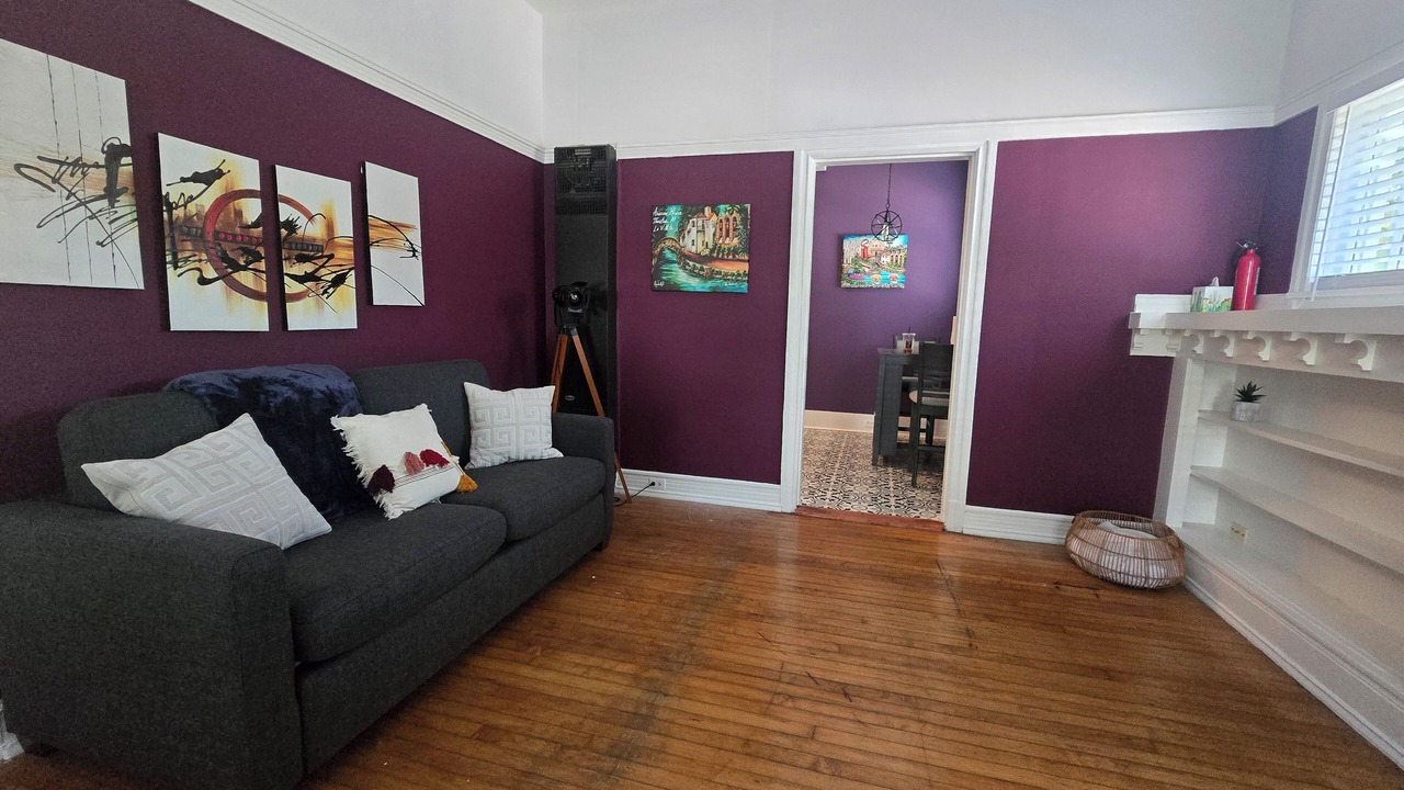 Photo of Livingroom in Southtown