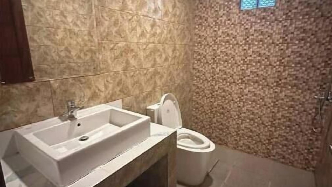 Photo of Bathroom in Cipanas