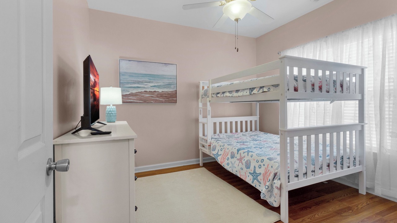 Photo of Bedroom in Newport