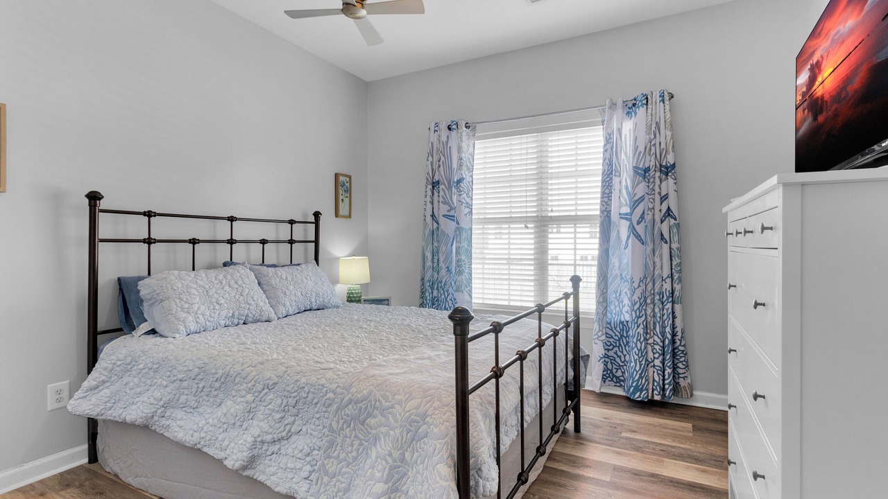 Photo of Bedroom in Newport