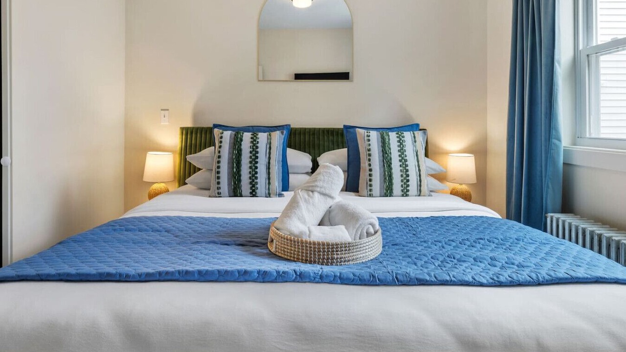 Photo of Bedroom in South Side Flats