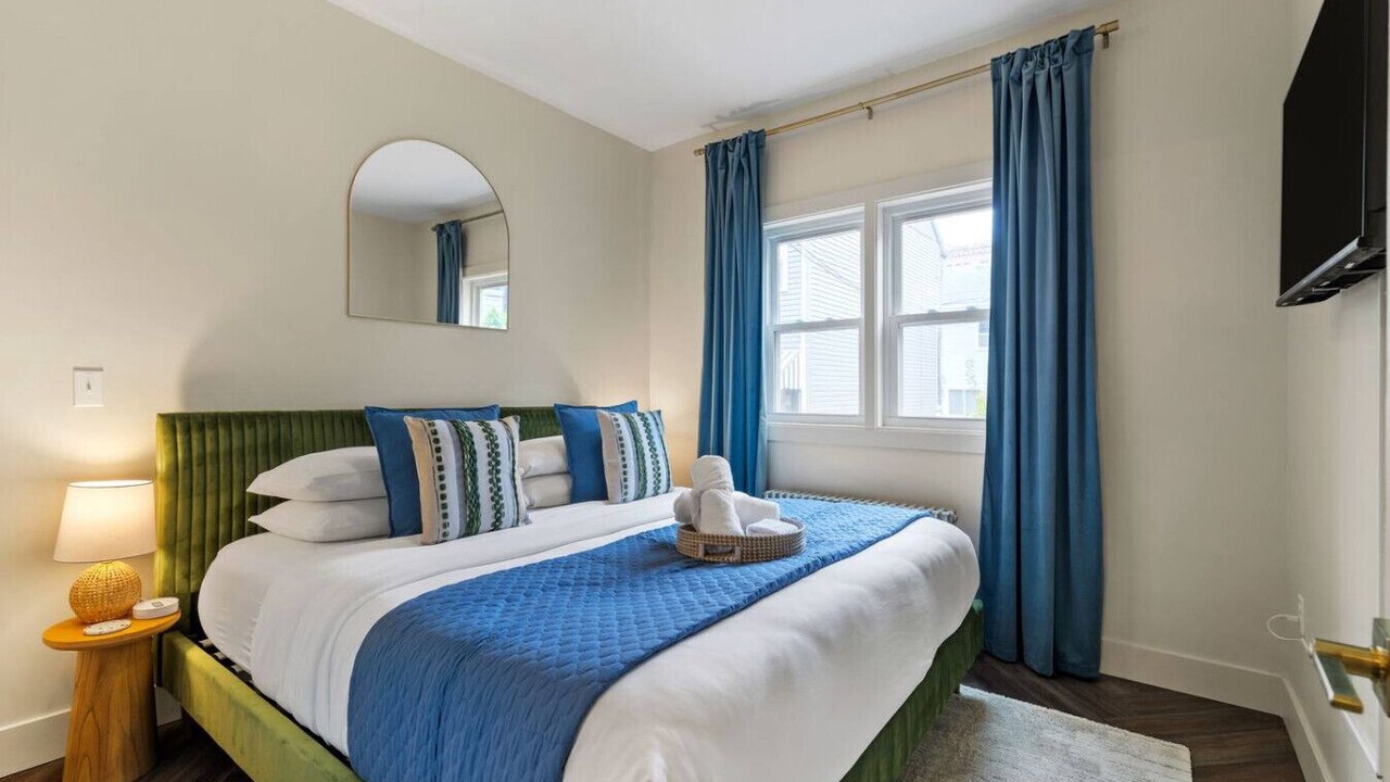 Photo of Bedroom in South Side Flats