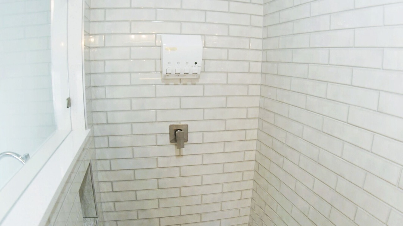 Photo of Bathroom in Shelbyville