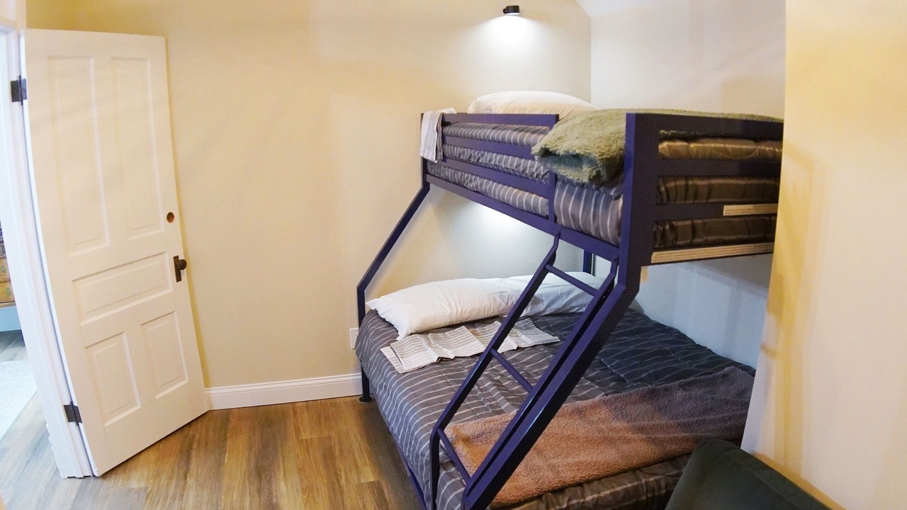 Photo of Bedroom in Shelbyville