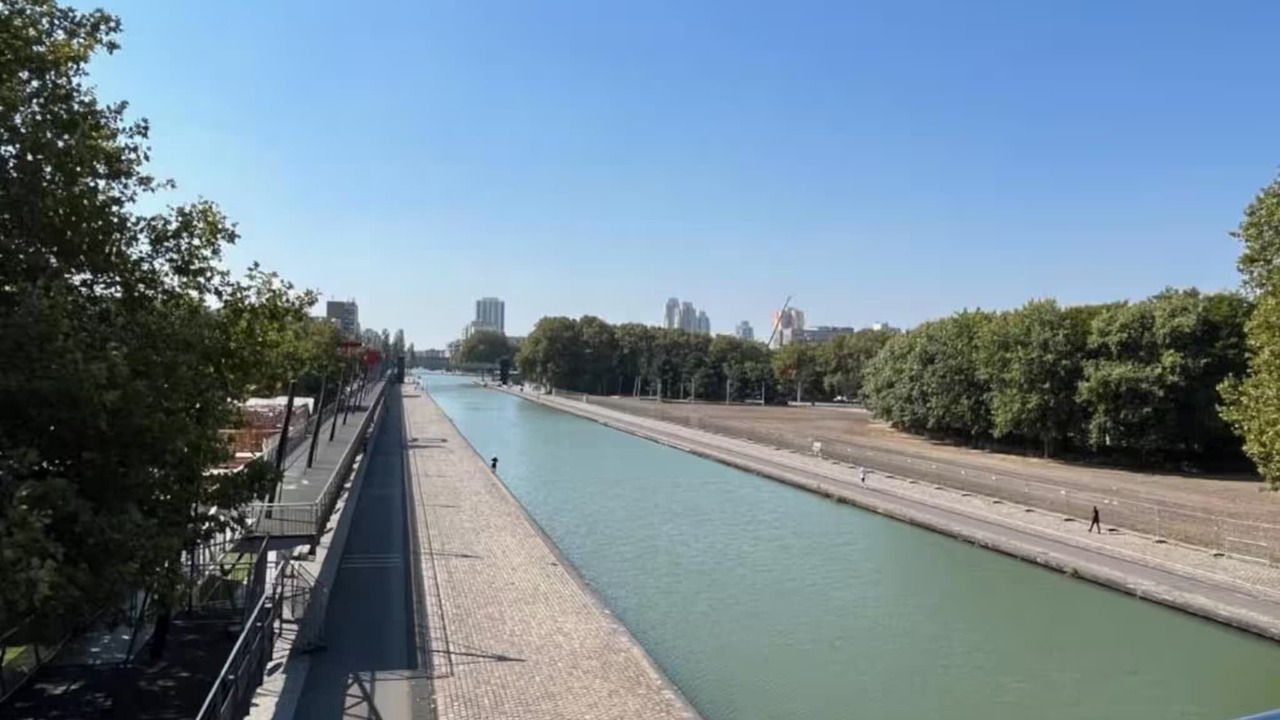 Photo of Others in Pantin