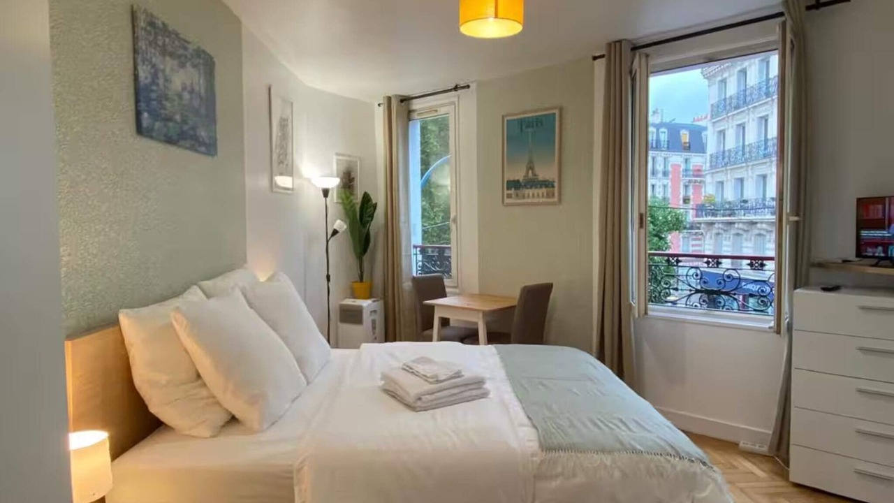 Photo of Bedroom in Pantin