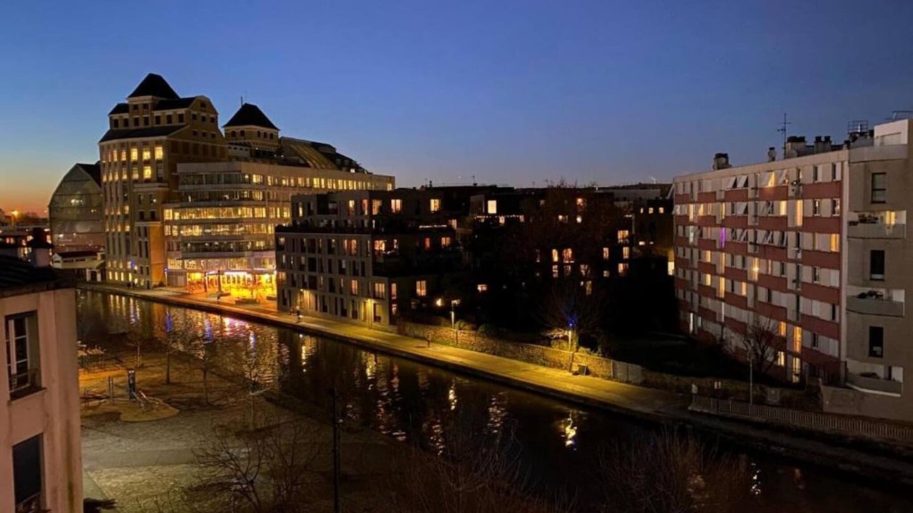 Photo of Others in Pantin